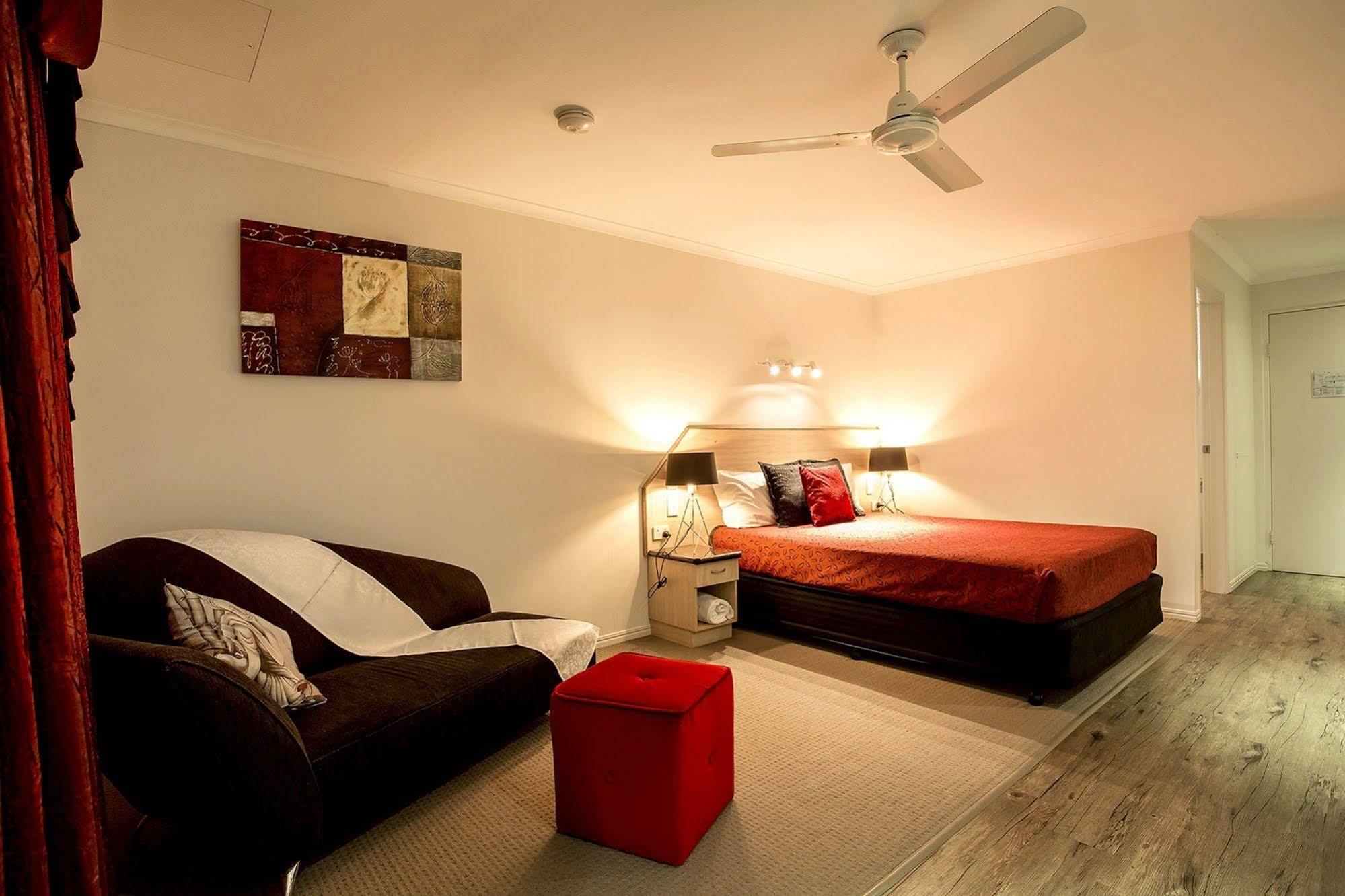 Pialba Motor Inn Херви Бей Екстериор снимка
